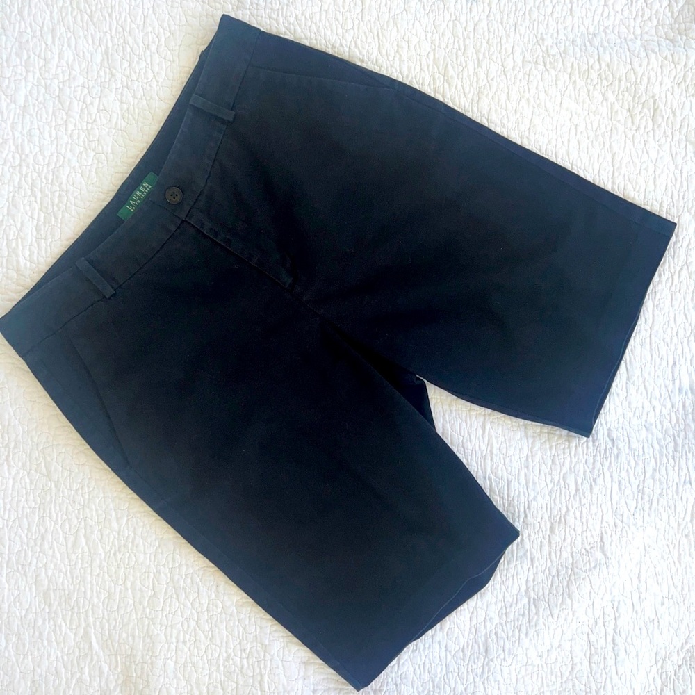 Lauren Ralph Lauren Women's Black Flat Front Walking Shorts; 10